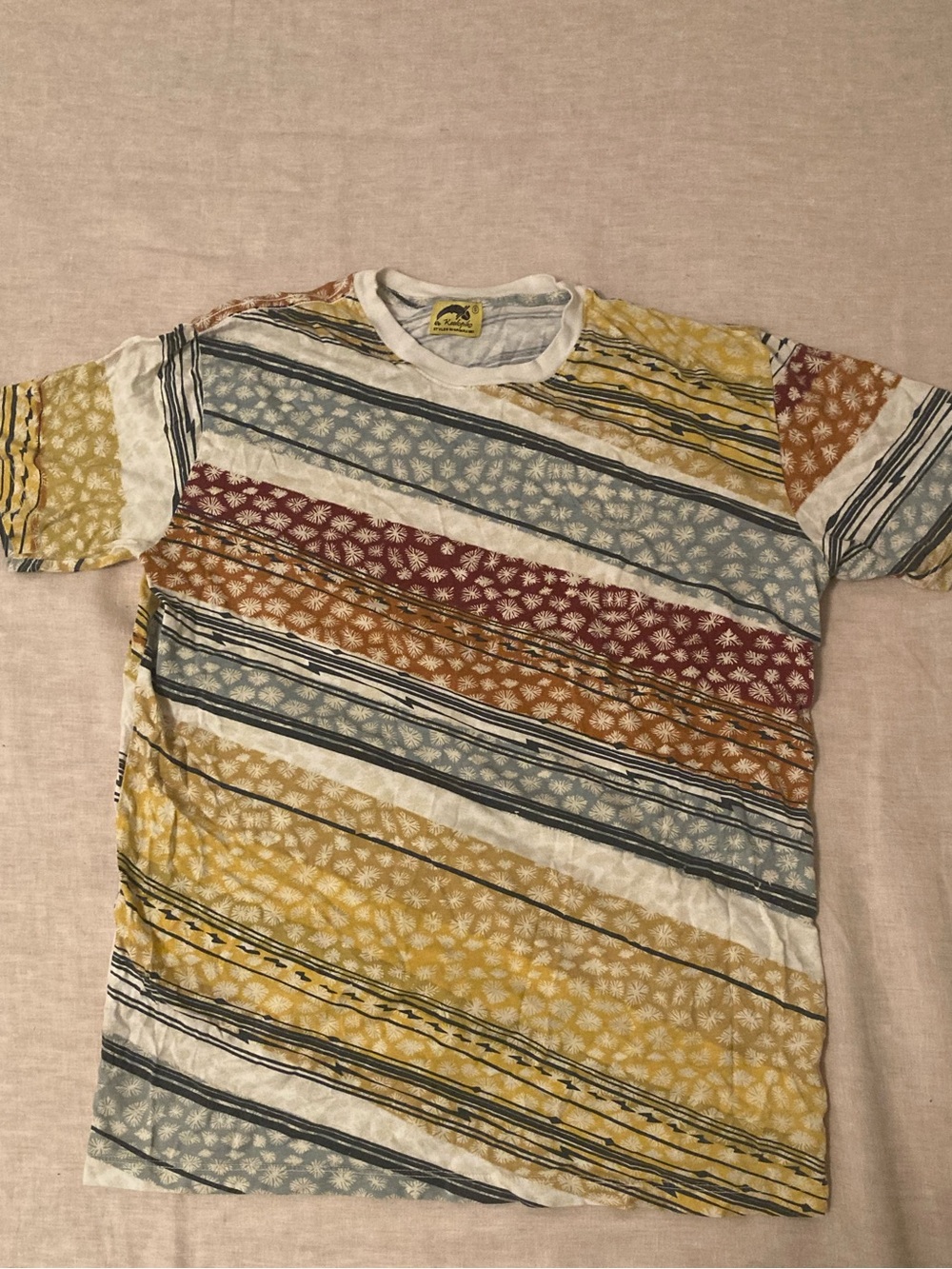 Kealopiko unisex Multi-Color Striped Pattern Crewneck T-Shirt